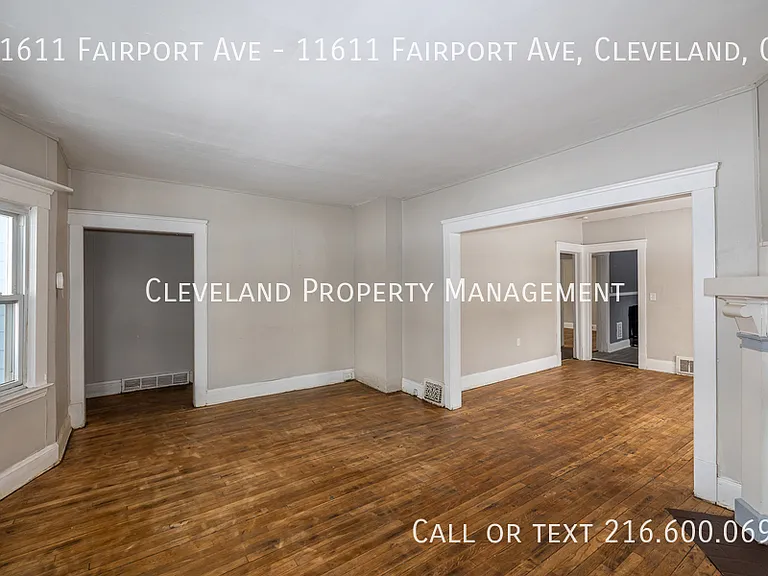 11611 Fairport Ave #11611 FAIRPORT AVE — Photo 3