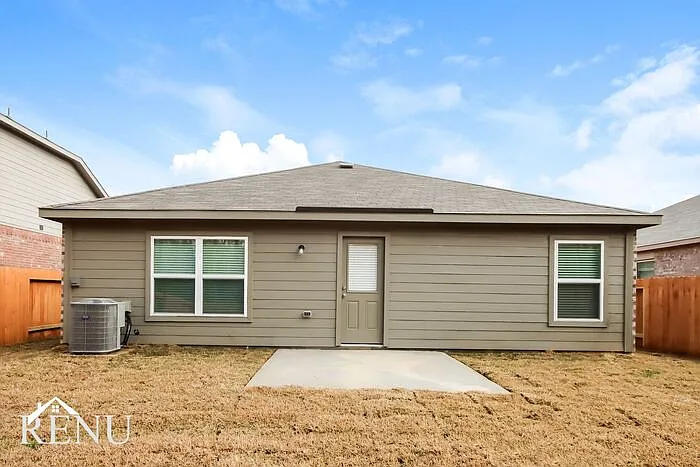 10474 Sweetwater Creek Dr — Photo 17