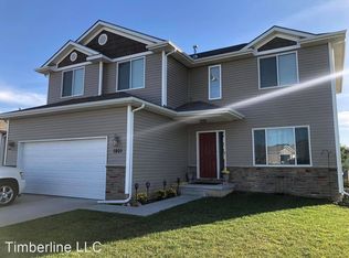 1801 Redstone Rd, Lincoln, NE 68521