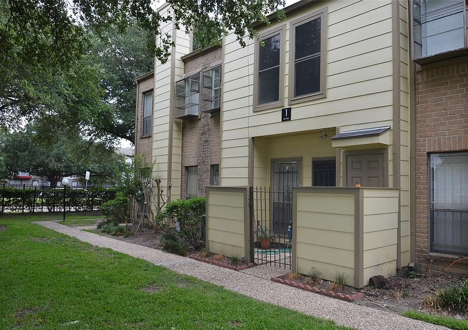 1st image of 8299 Cambridge St APT 106