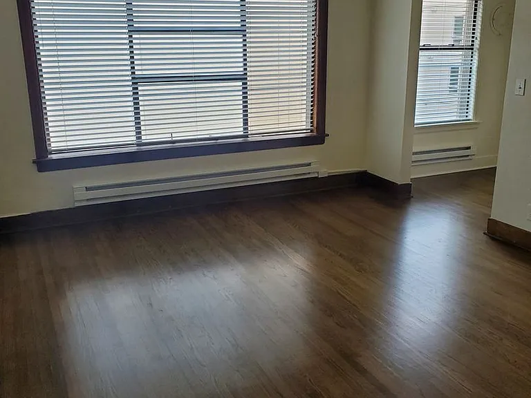 The Windermere Apartments — Photo 9