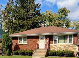 9032 30th St, Brookfield, IL 60513