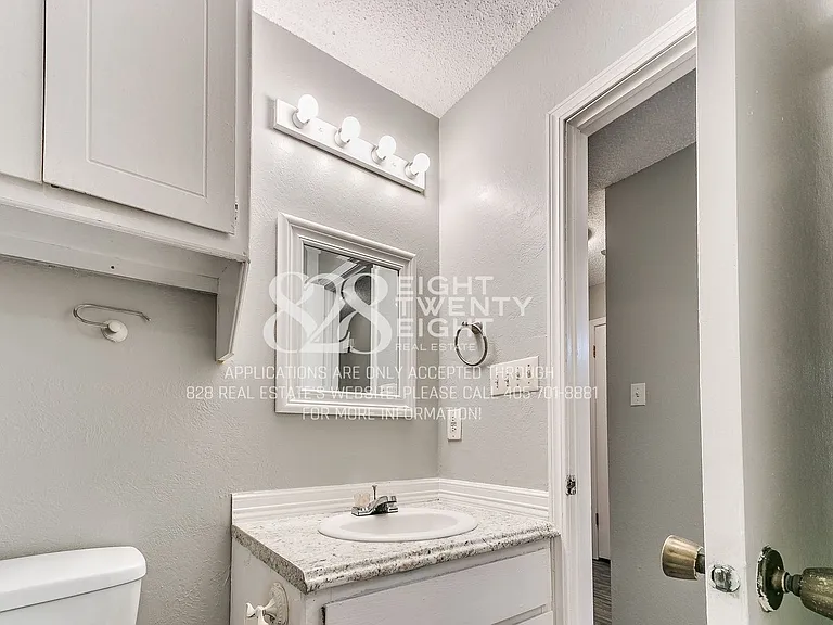 4304-4306 Harvard Rd — Photo 20