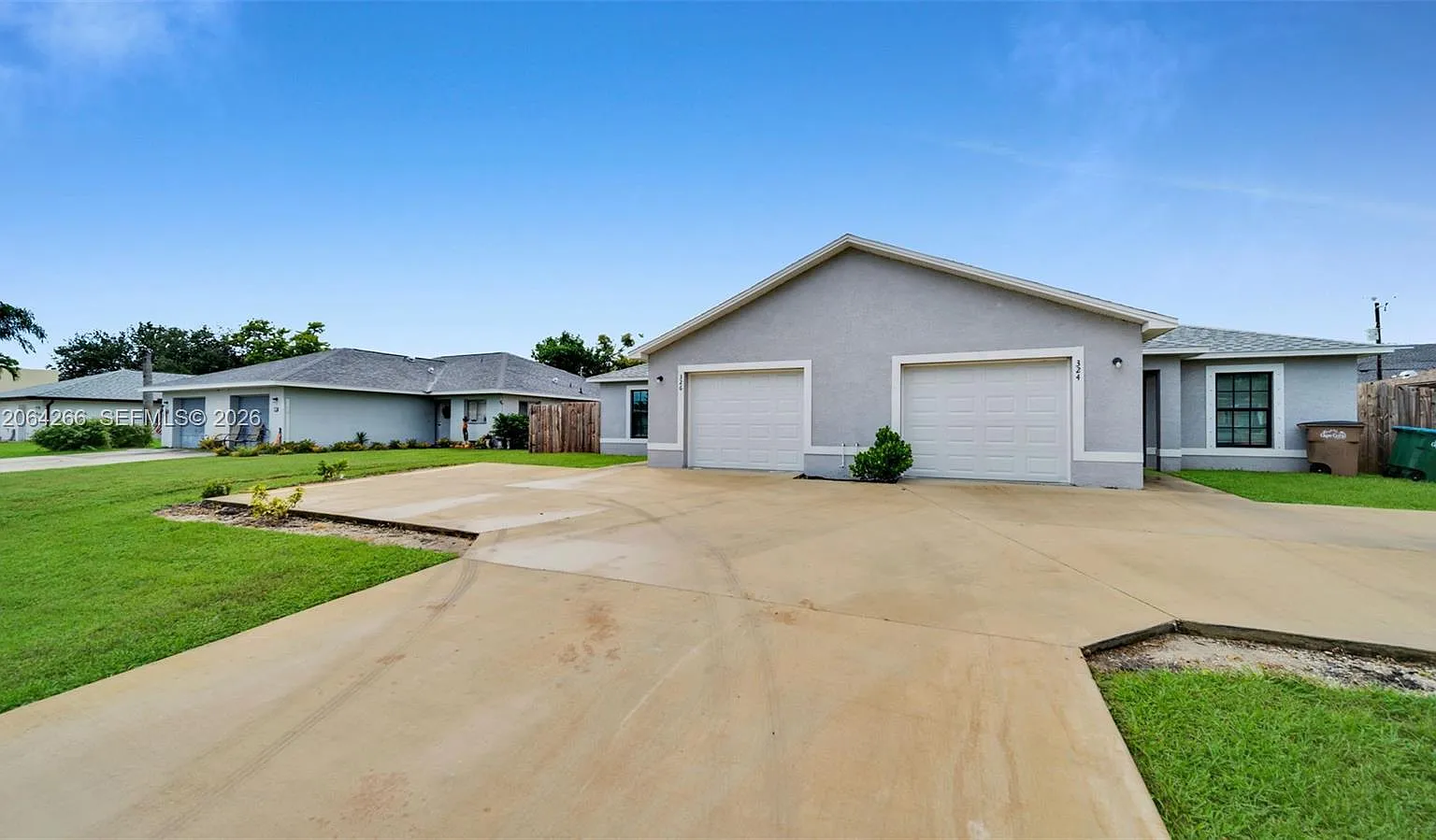 3 bed, 2.0 bath, $1,800 — Photo 1