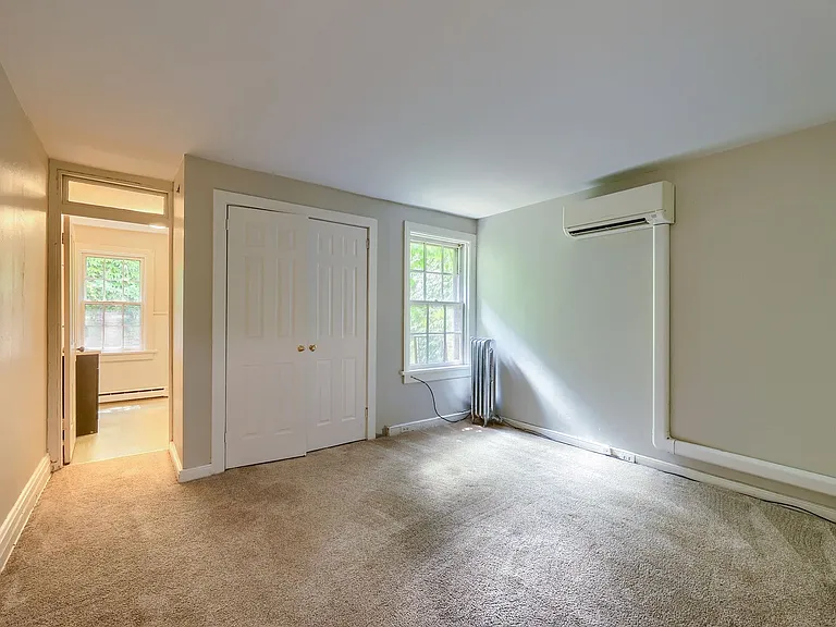 107 South St — Photo 16