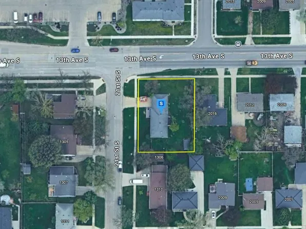 1302 21st St S, Fargo, ND 58103