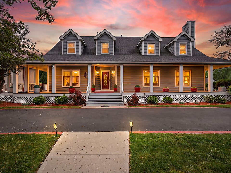 1st image of 1442 Saint Andrews Dr
