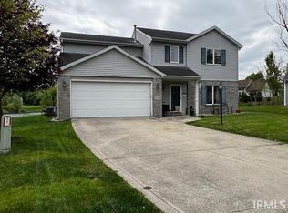 7633 Irwin Pines Ct, Fort Wayne, IN 46804