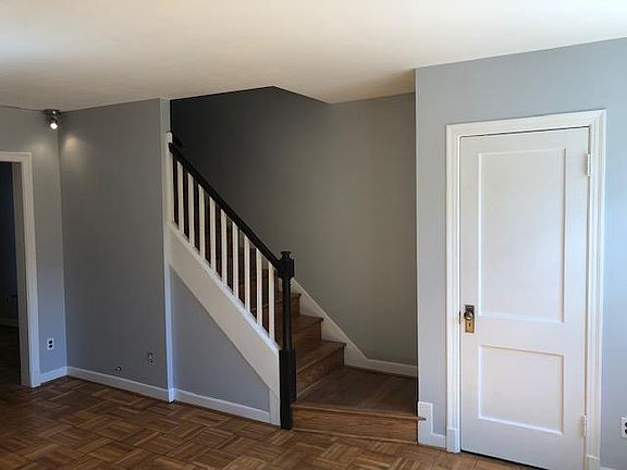 4th image of 1510 S Edgewood St APT 555