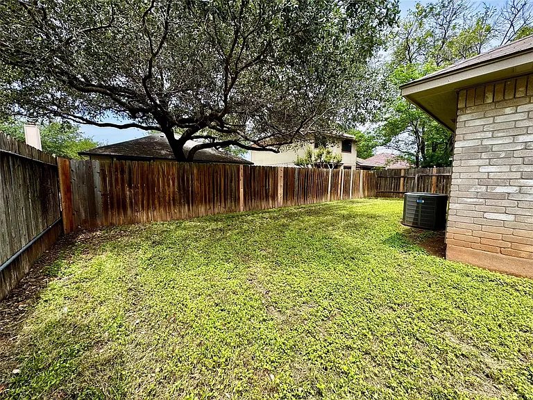 4206 Boatwright Cv — Photo 18