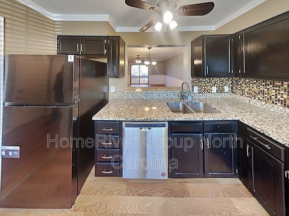 5th image of 311 D E Montcastle Dr