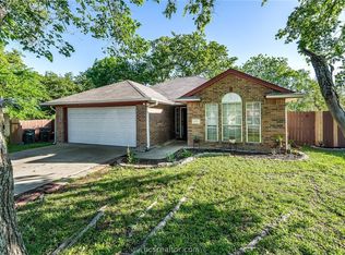 221 Copper Falls Dr, Bryan, TX 77803