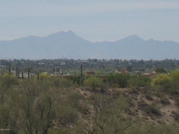 3rd image of 4605 N Placita Roca Blanca