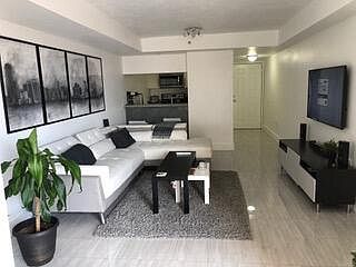 2nd image of 102 SW 6th Ave APT 206