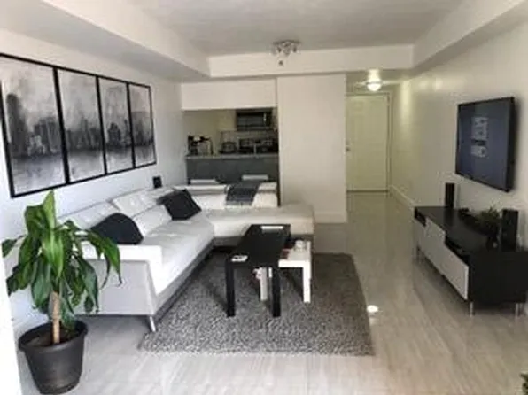 102 SW 6th Ave APT 206, Miami, FL 33130