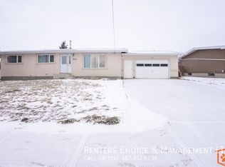 845B 2nd Ave W, Cardston, AB T0K0K0