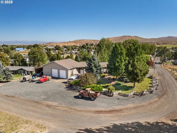 2790 Colorado Ave, Baker City, OR 97814