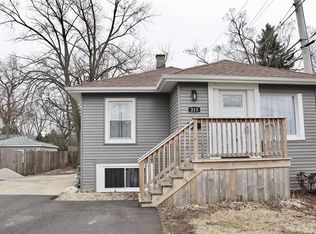213 W School St, Villa Park, IL