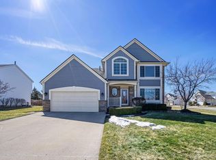 3201 Appleridge Dr, Ann Arbor, MI
