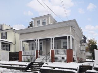 16 Rowan St, Providence, RI 02908