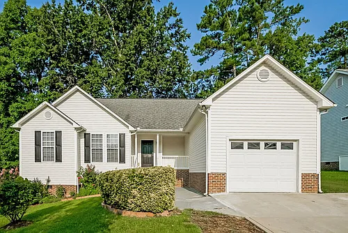 203 Zircon Ln Photo 1