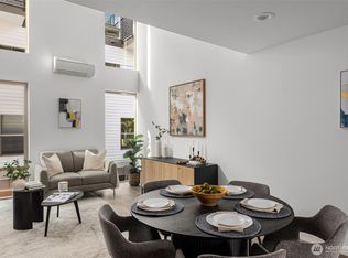 4412 Midvale Ave N, Seattle, WA 98103