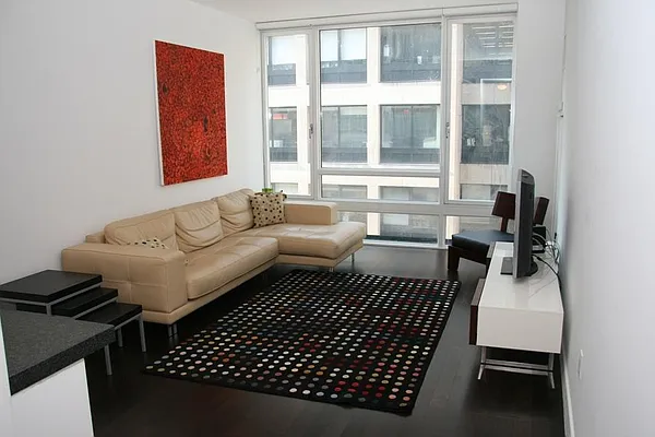 Rented by Corcoran | media 1