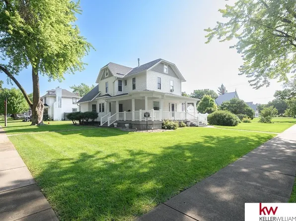 708 N Kansas St, Superior, NE 68978