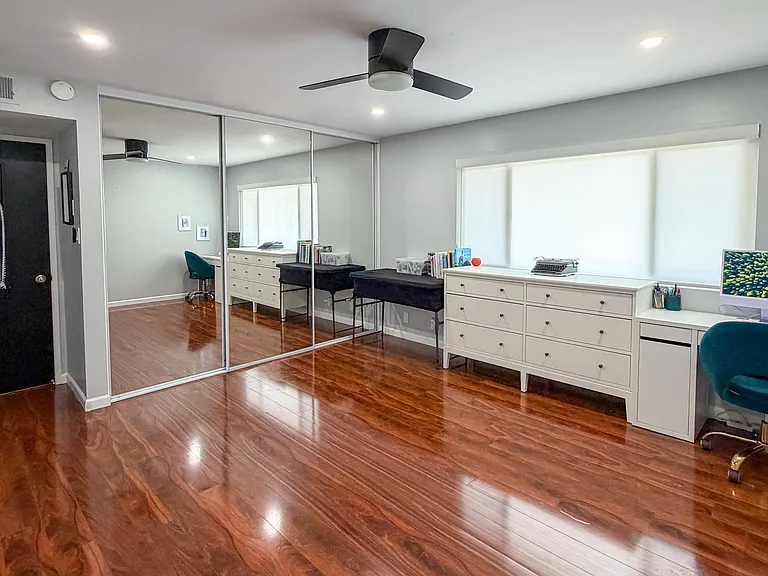 2nd Bedroom