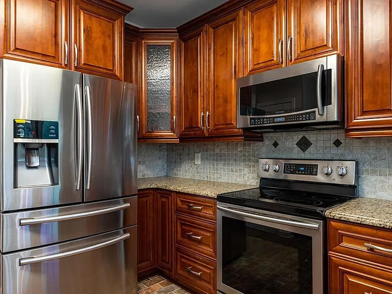 225 Heritage Lake Dr — Photo 34