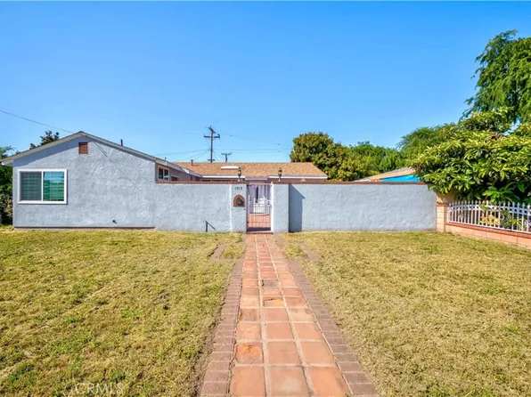 1919 W Valencia Dr, Fullerton, CA 92833