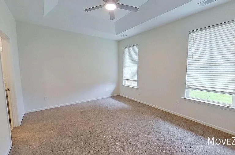 32 Shamrock Ln — Photo 12