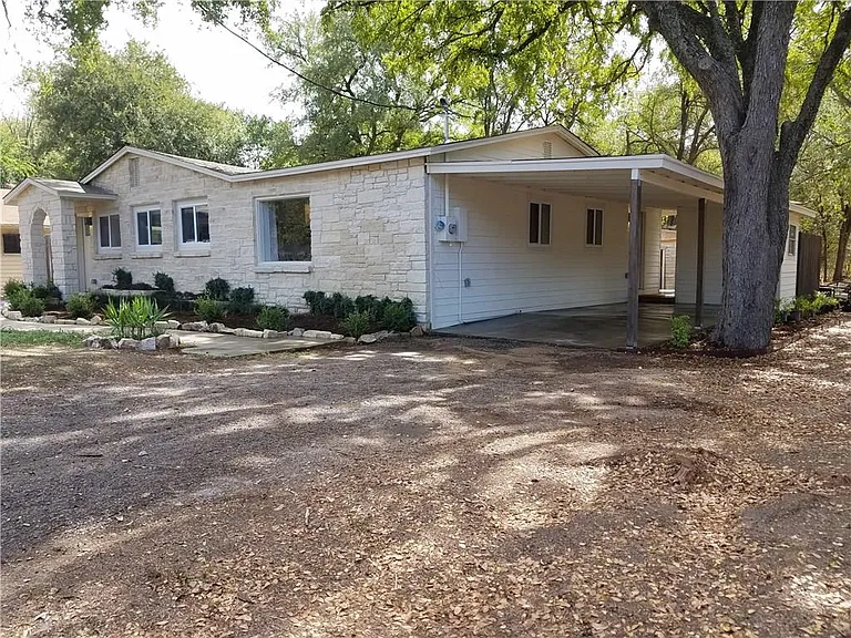 5405 Hudson St — Photo 2