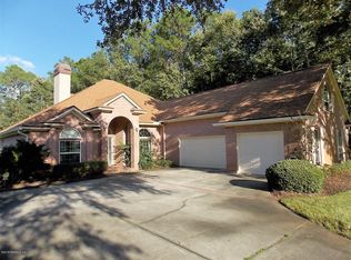 10037 Deercreek Club Rd E, Jacksonville, FL 32256