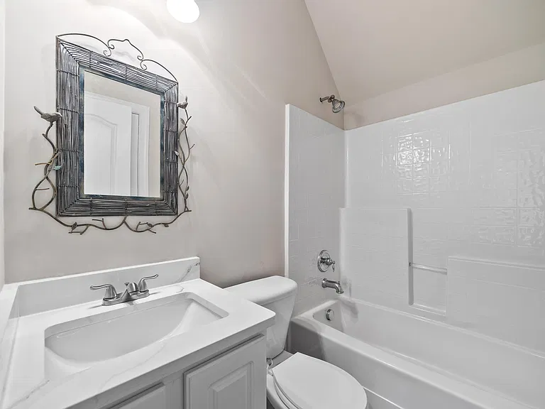 120 Hatchet Creek Ct — Photo 25