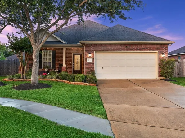 2003 Lavender Hill Ct, Pearland, TX 77581