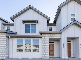 6111 N Hampstead Ave, Boise, ID 83714