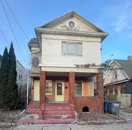334 Willard St, Toledo, OH 43605