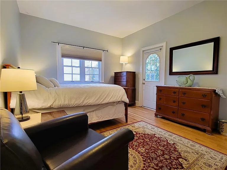 92 Pelham St #1 — Photo 27