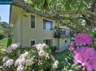 3160 Ptarmigan Dr APT 2, Walnut Creek, CA 94595