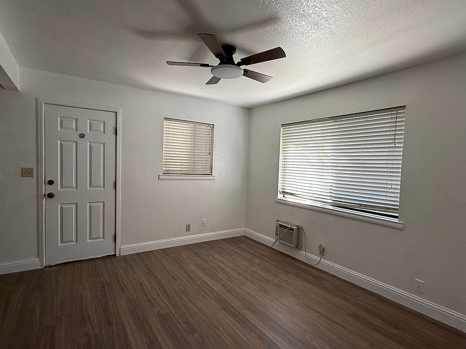 1st image of 1003.5 River Way