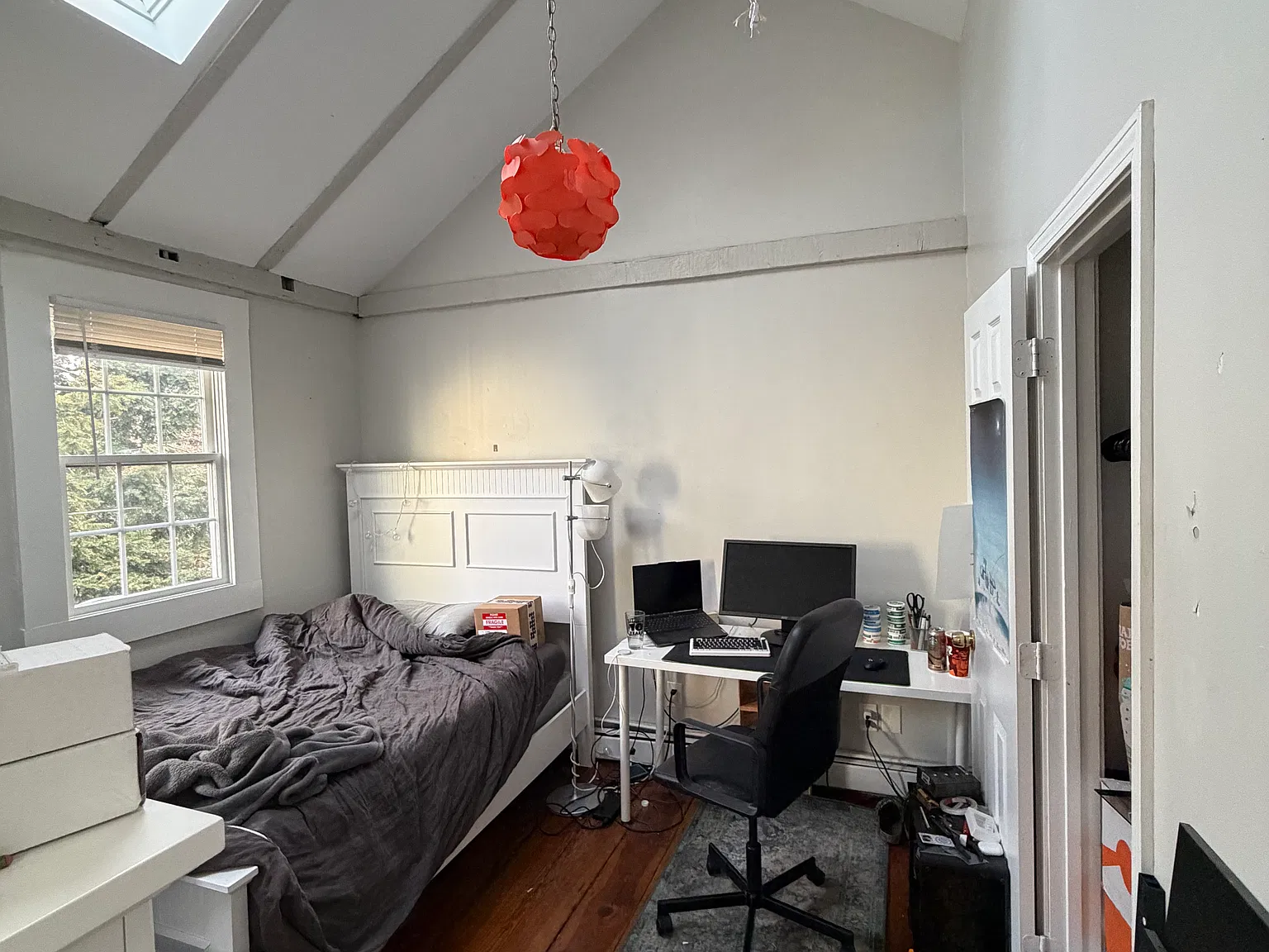 8 Mohawk St — Photo 2
