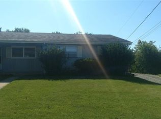 1708 Willow St, Sycamore, IL 60178