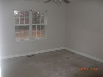 3rd image of 3709 Anita Ln