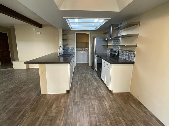 Kitchen with huge island