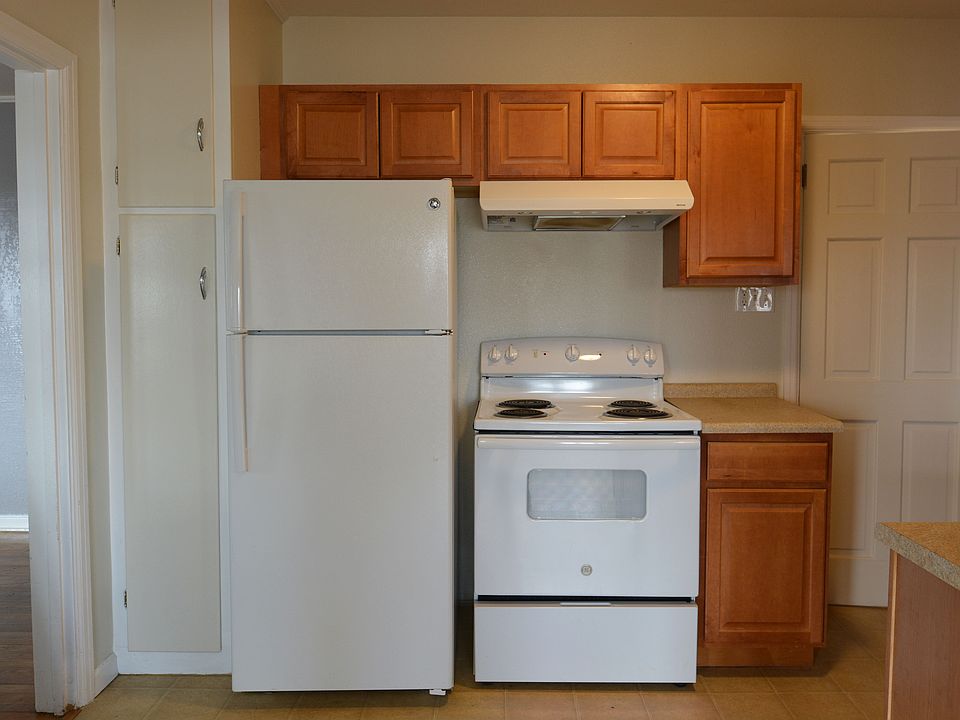 5 Kitchen 2_04142021