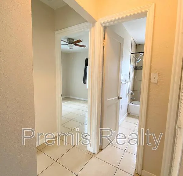 1416 Druid Rd — Photo 10