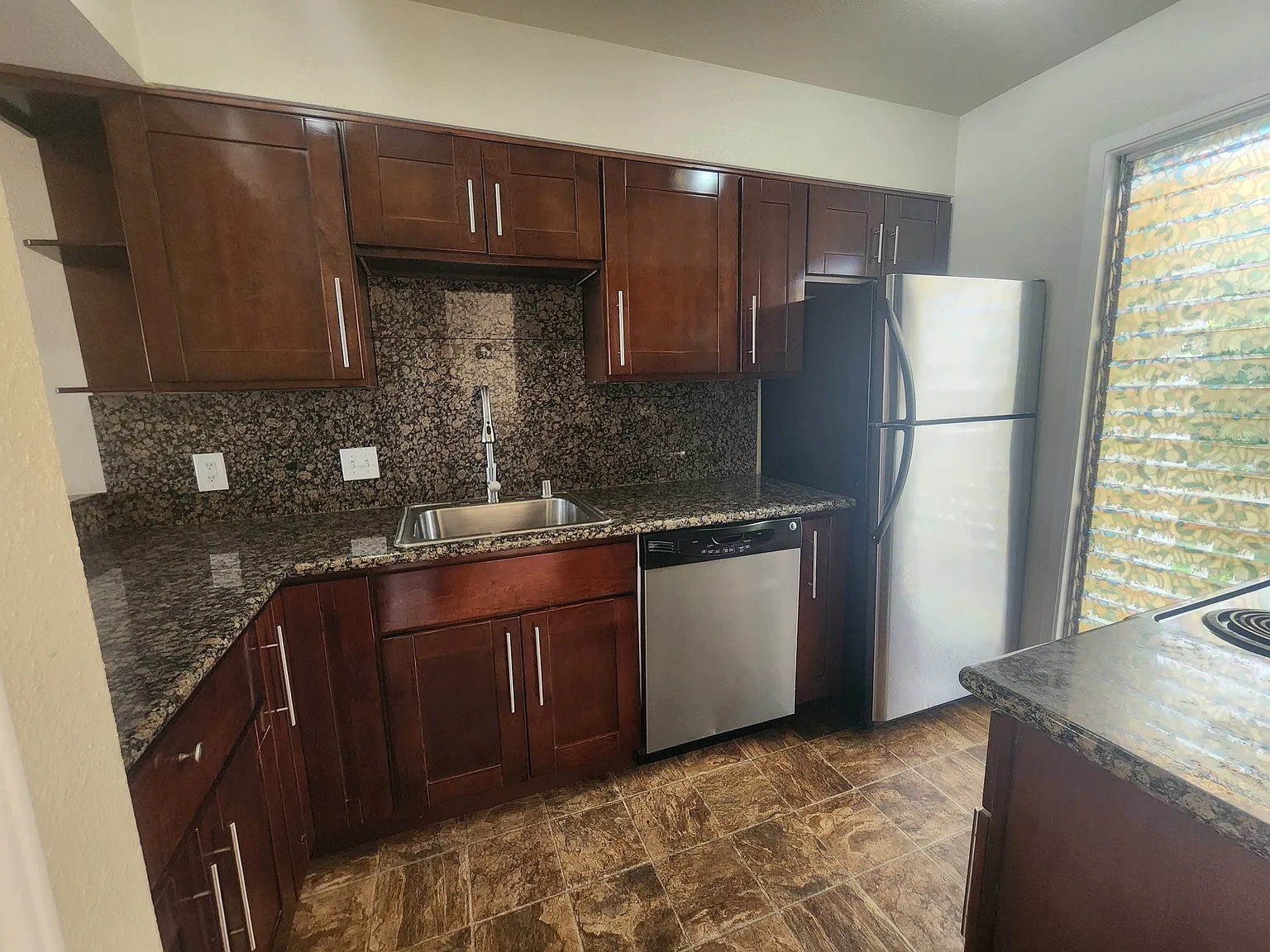 2 bed, 1.5 bath, 1120 sqft, $2,995 — Photo 4