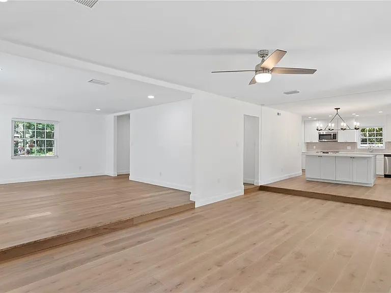 4704 W Brookwood Dr — Photo 12
