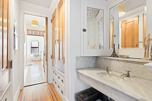 Rented by Garfield Realty  | media 49